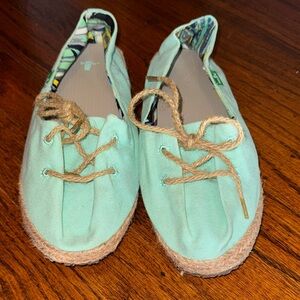 Mint Green Beachy Women’s 7 Shoes